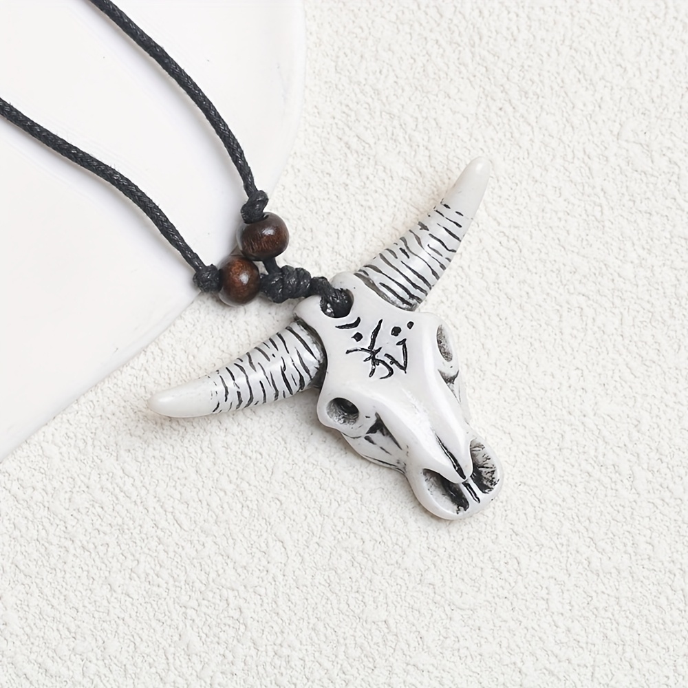 Hip Hop Rope Braided Resin Skull Bull Pendant Necklace Set